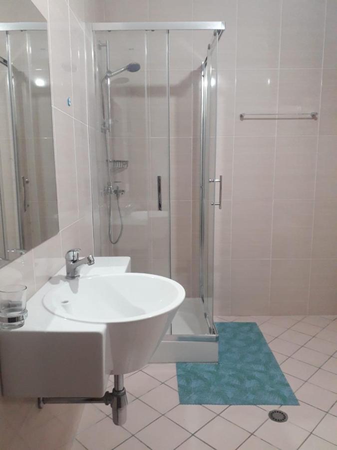Center-Sea View Apartament,Saranda Zewnętrze zdjęcie