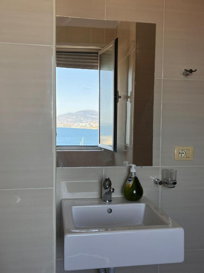 Center-Sea View Apartament,Saranda Zewnętrze zdjęcie